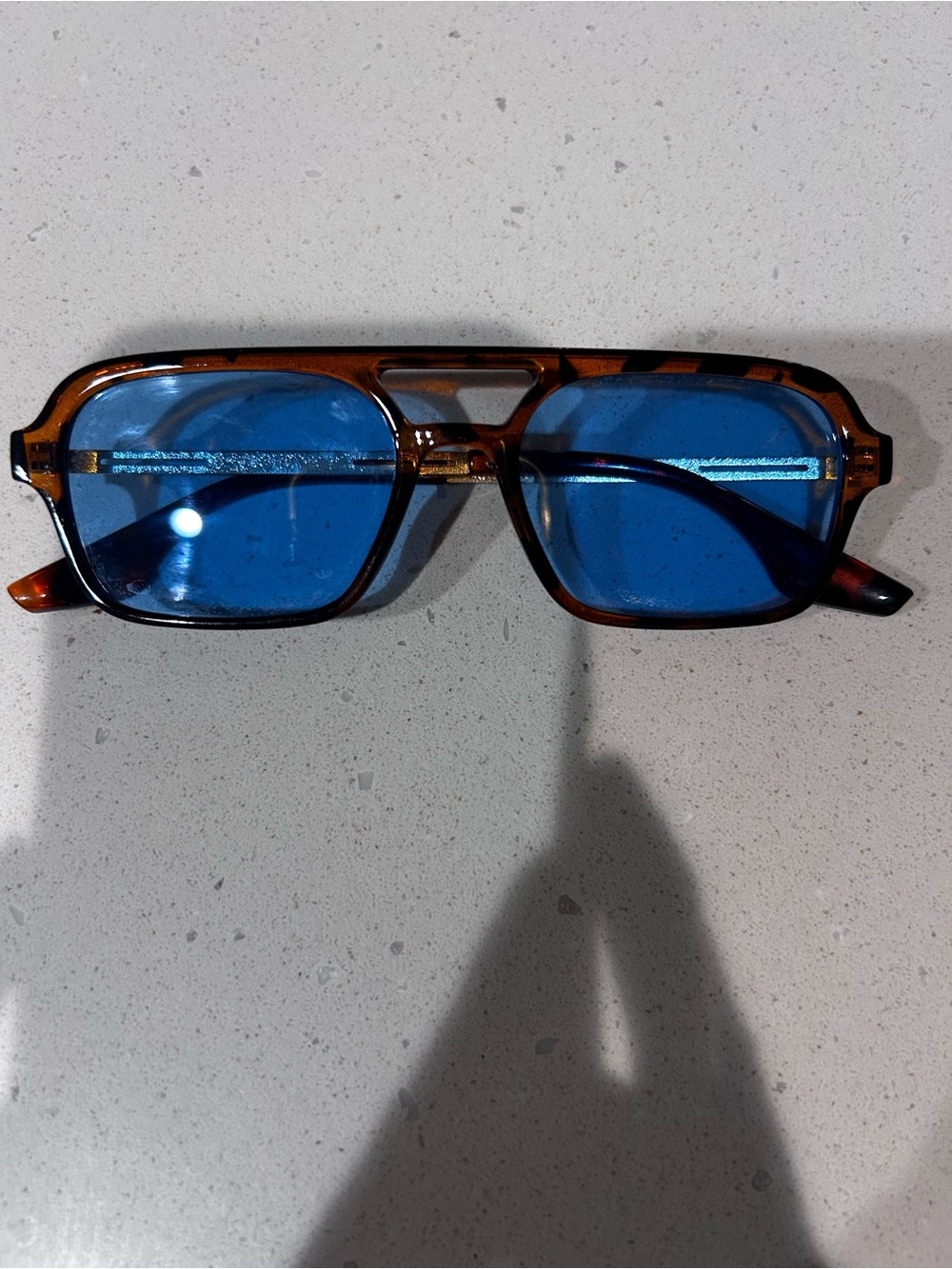 Tortoiseshell Blue Lens Rectangular Sunglasses - Unbranded